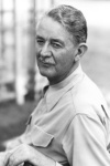 Slika glumca Leonard Carey
