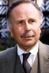 Slika glumca Edward Hardwicke