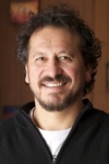 Slika glumca Julian Arahanga