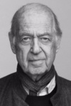 Slika glumca John Standing