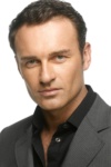 Slika glumca Julian McMahon