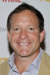 Slika glumca Steve Guttenberg