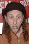Slika glumca Stuart Charno