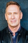 Slika glumca Scott Thompson