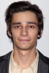 Slika glumca Devon Bostick