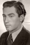 Slika glumca Dermot Walsh