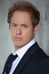 Slika glumca Raphael Sbarge