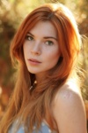 Slika glumca Courtney Halverson