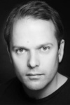 Slika glumca Nicholas Burns