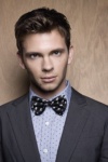 Slika glumca Devon Graye