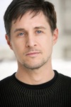 Slika glumca Yuri Lowenthal