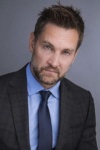 Slika glumca Christopher Wiehl