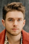 Slika glumca Chris Brochu