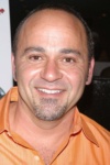 Slika glumca Perry Anzilotti