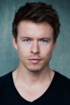 Slika glumca Todd Lasance