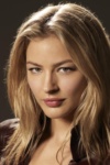 Slika glumca Tabrett Bethell