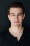 Slika glumca Torrance Coombs