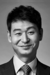 Slika glumca Park Hyeok-kwon
