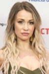 Slika glumca Chelsey Reist