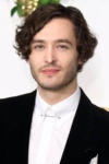 Slika glumca Alexander Vlahos
