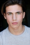 Slika glumca Tanner Buchanan