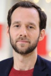 Slika glumca Benjamin Lavernhe