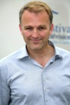 Slika glumca James McGowan