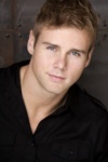 Slika glumca Aaron Hill
