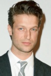 Slika glumca Peter Scanavino