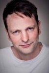 Slika glumca James Crompton
