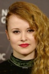 Slika glumca Shannon Tarbet