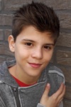 Slika glumca Simon Caudry