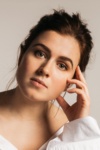 Slika glumca Amy Deasismont
