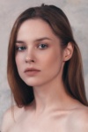 Slika glumca Polina Davydova
