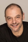 Slika glumca Óscar Zafra