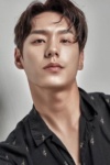 Slika glumca Kwak Si-yang
