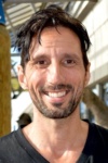 Slika glumca Paul Belsito