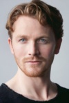 Slika glumca Benjamin Sutherland