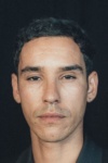 Slika glumca Adam Bessa