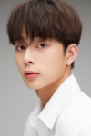 Slika glumca Yoo Seon-ho