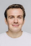 Slika glumca Anton Vasilyev