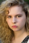 Slika glumca Chloe Roe
