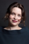 Slika glumca Ester Kuntu