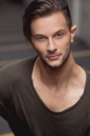 Slika glumca Adam Ovadia