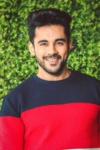 Slika glumca Abhishek Bajaj