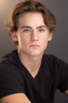 Slika glumca Brady Hepner