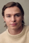 Slika glumca Nicholas Alexander Chavez