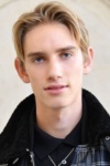 Slika glumca Levon Hawke