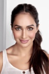 Slika glumca Sharon Johal