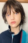 Slika glumca Peter DeSouza-Feighoney